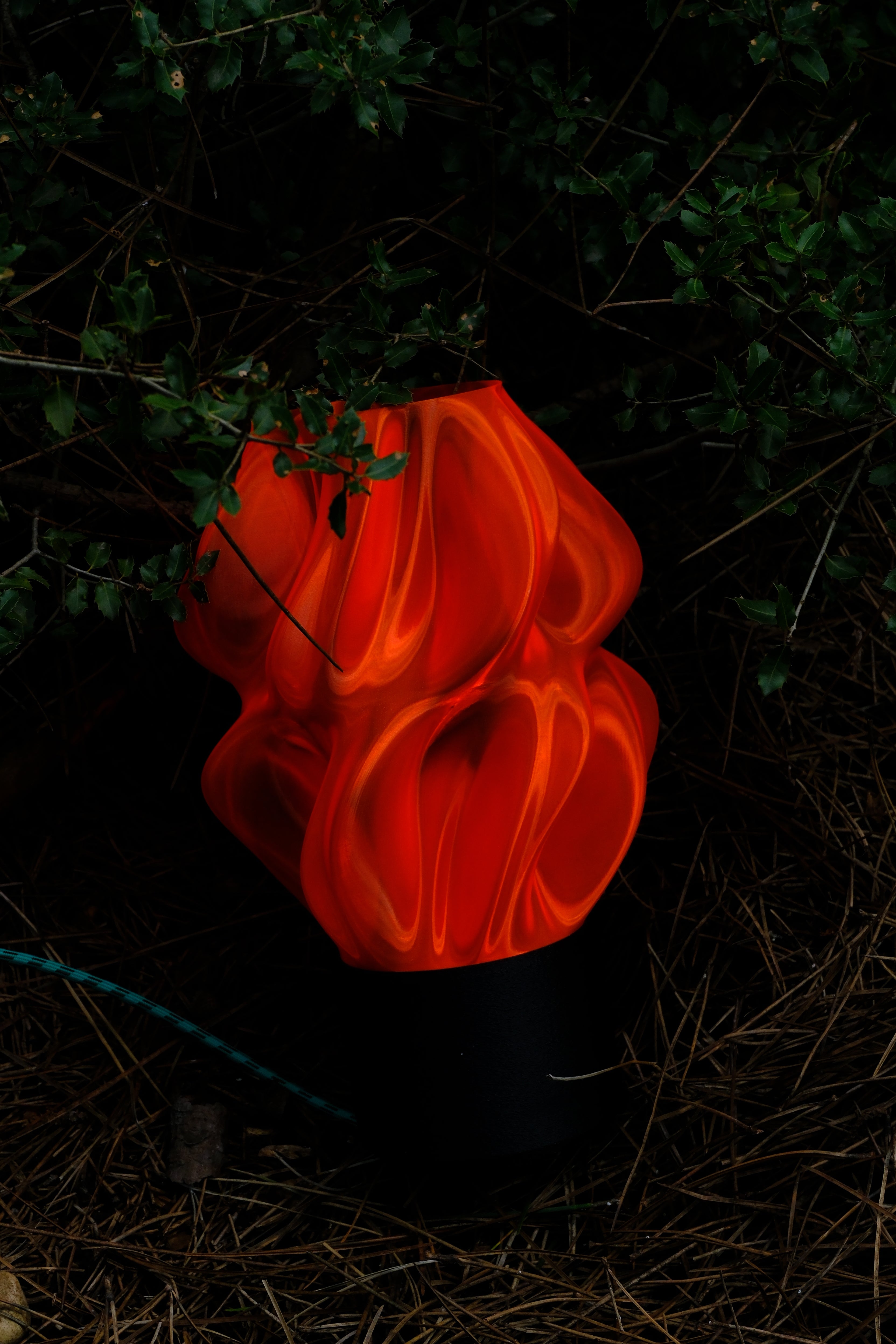 FLUID / ORANGE–BLACK