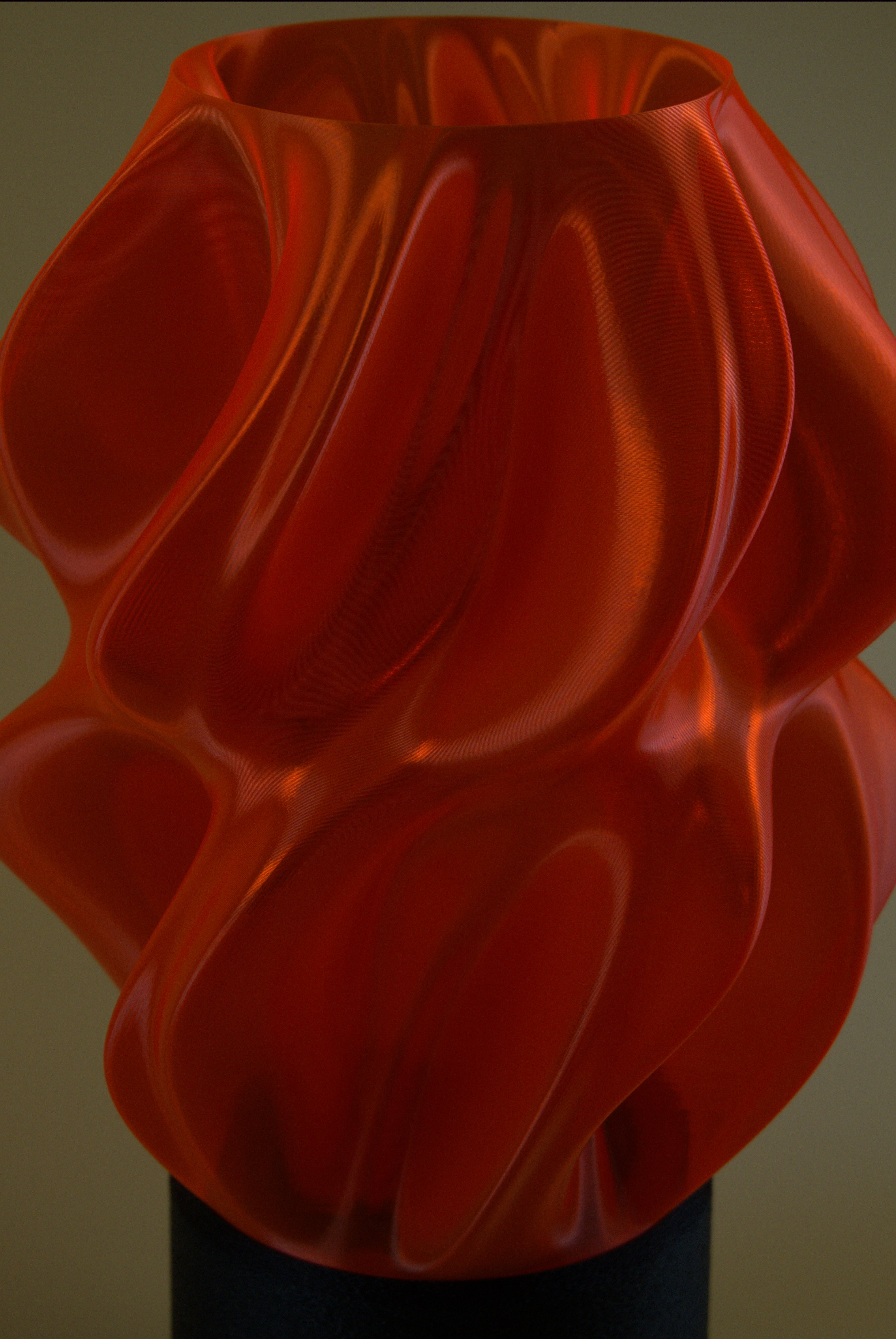 FLUID / ORANGE–BLACK