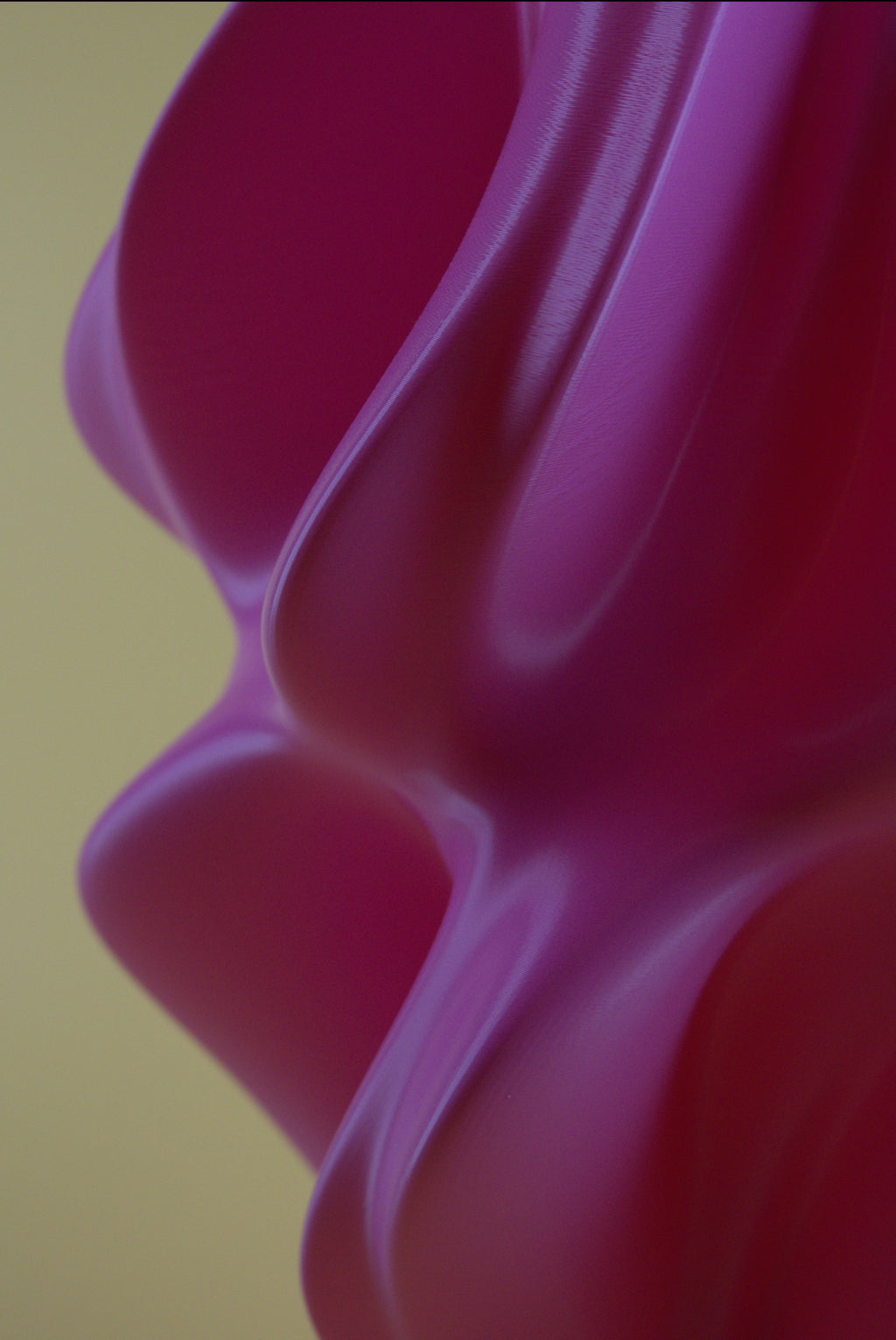 FLUID / ROSE–PINK