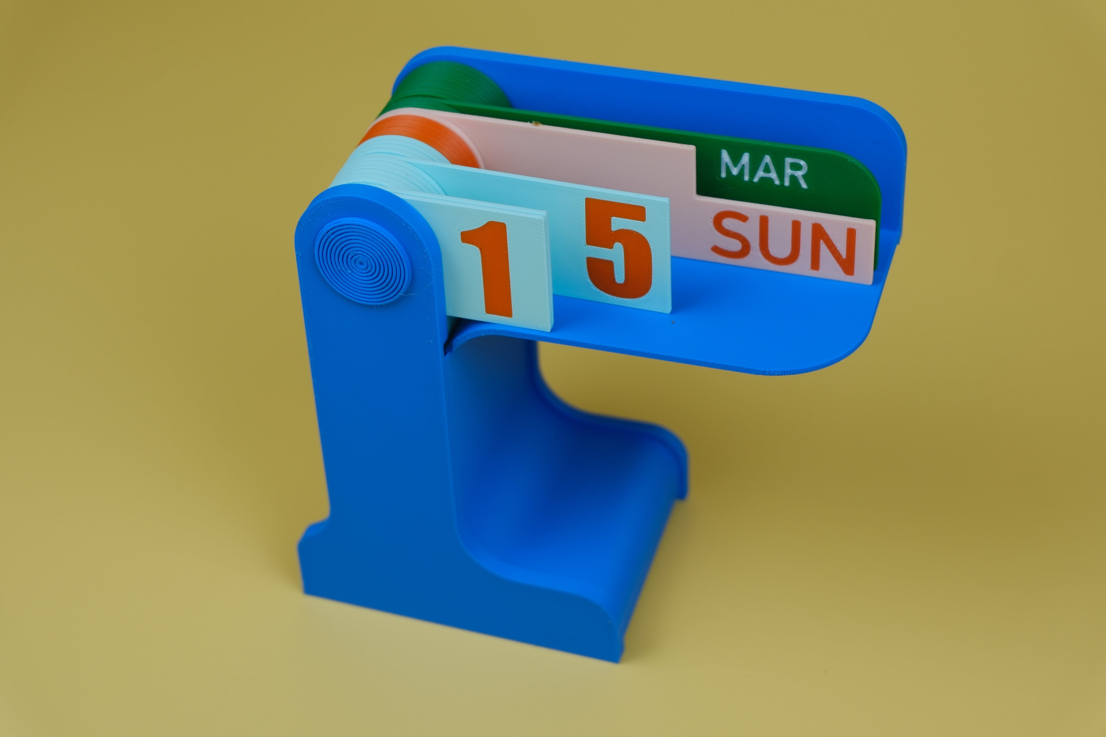 DAY PLAY - Perpetual Desk Calendar BLUE