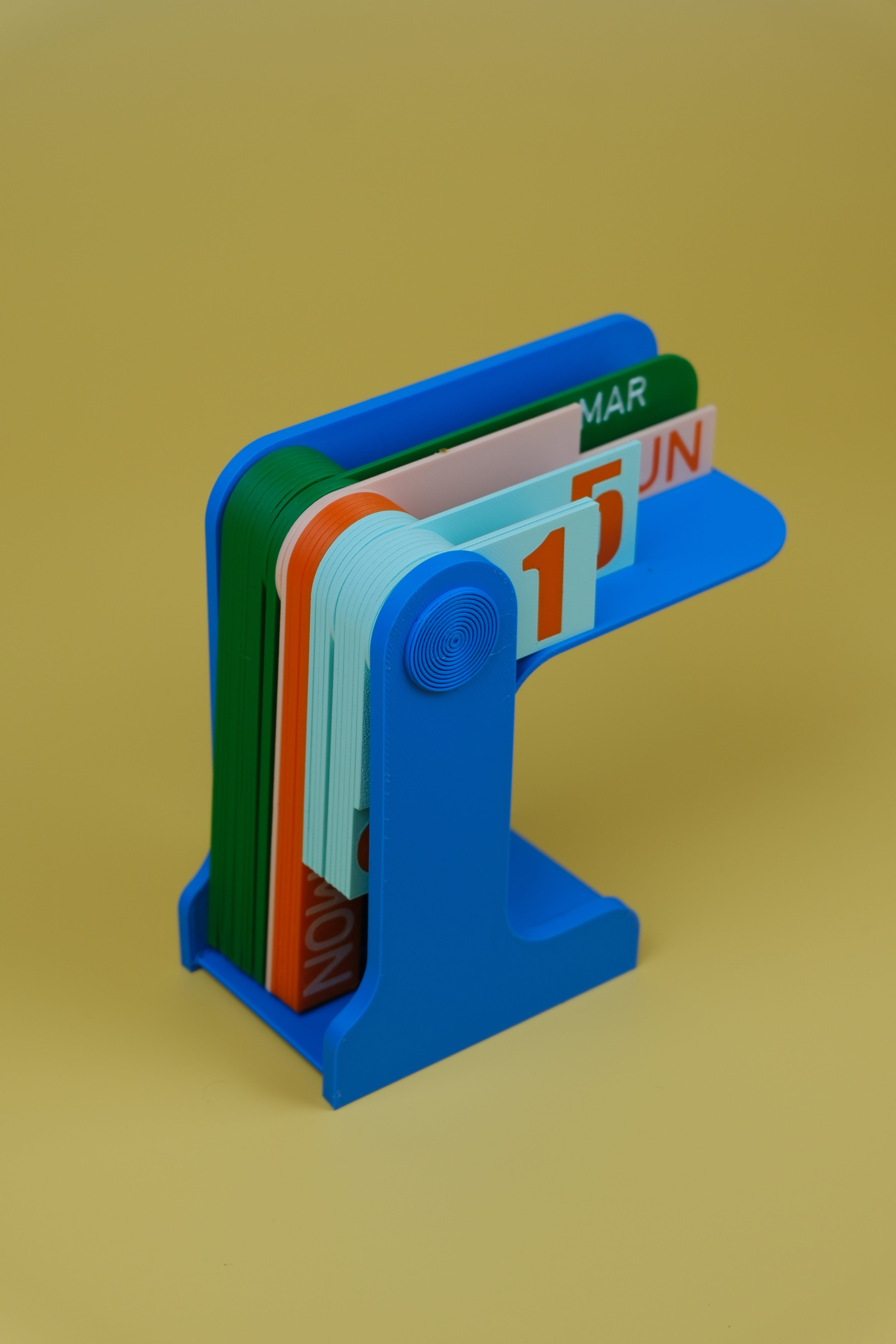 DAY PLAY - Perpetual Desk Calendar BLUE